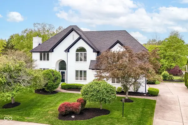 12496 Pembrooke Circle, Carmel, IN 46032