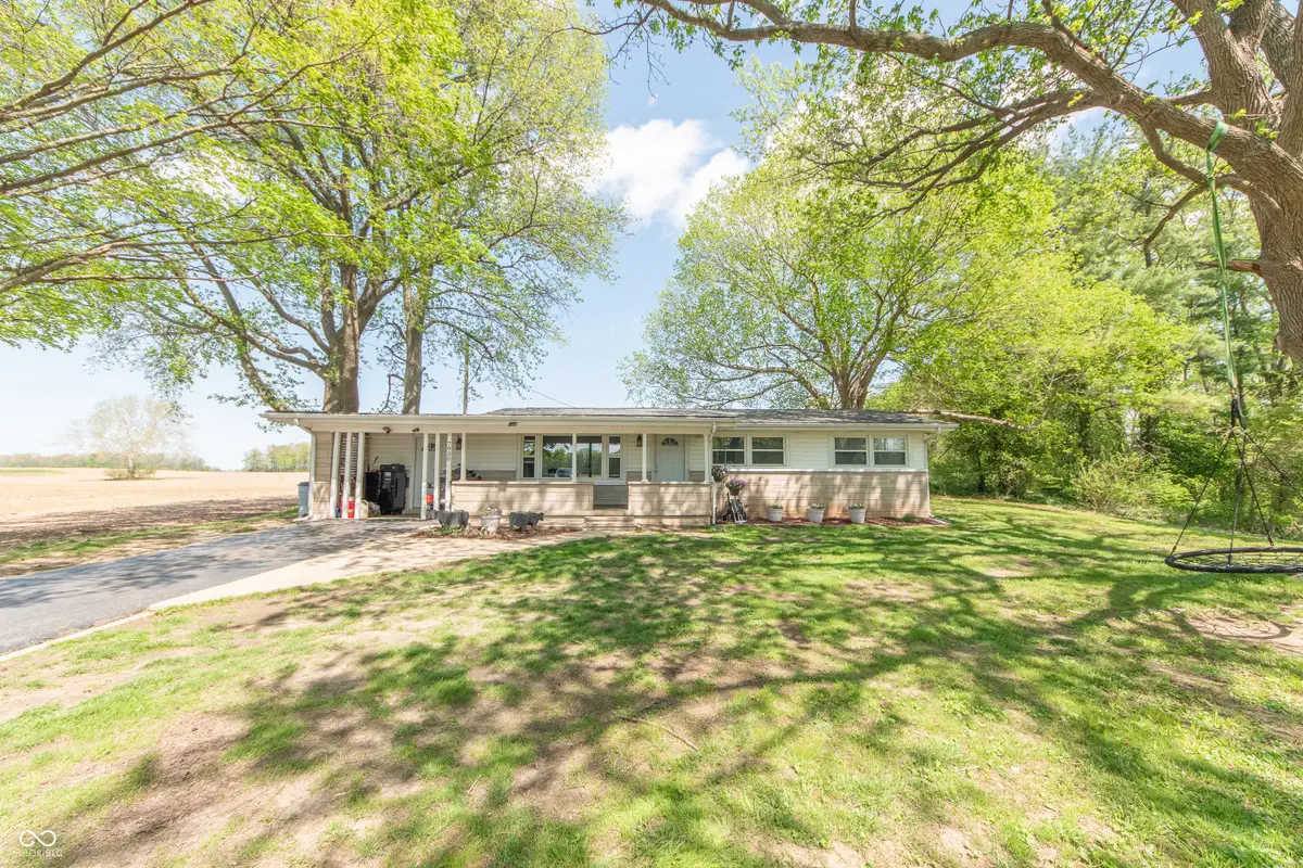 7930 E 25th Street, Columbus, IN 47203 - #1