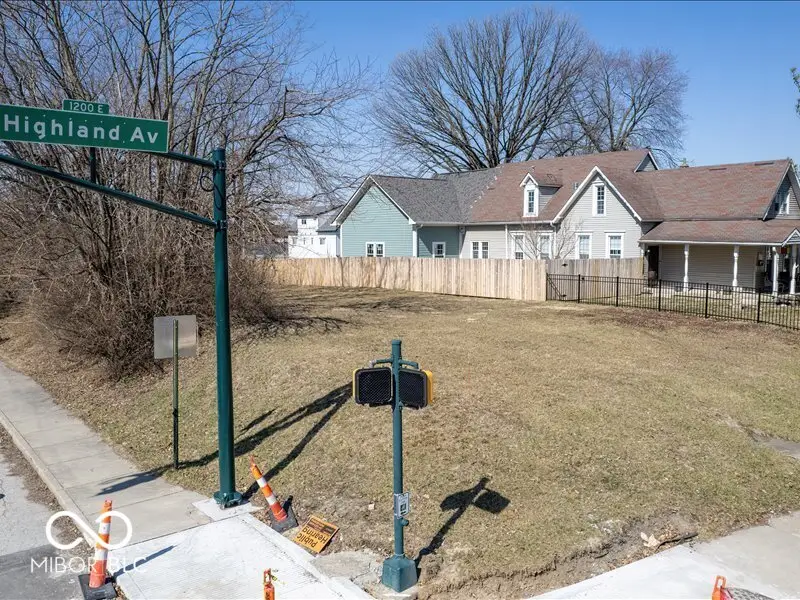 1136 E New York Street, Indianapolis, IN 46202 - #3