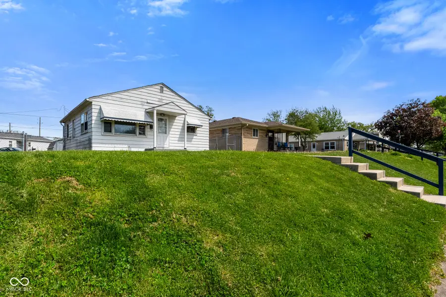 325 N 7th Avenue, Beech Grove, IN 46107 - #3