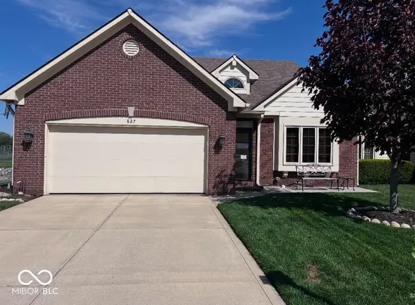 827 Peppermill Run, Greenwood, IN 46143