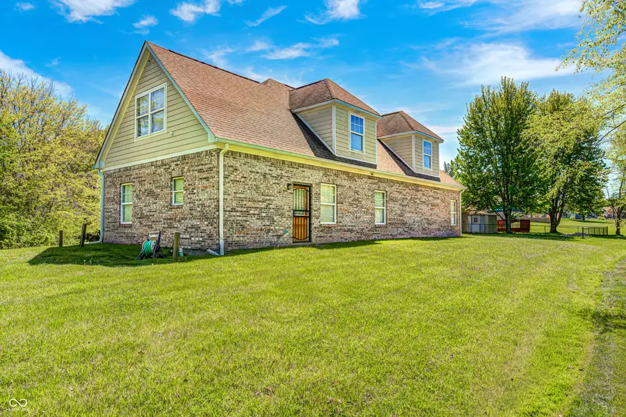 934 N Buck Creek Road, Greenfield, IN 46140 - #2