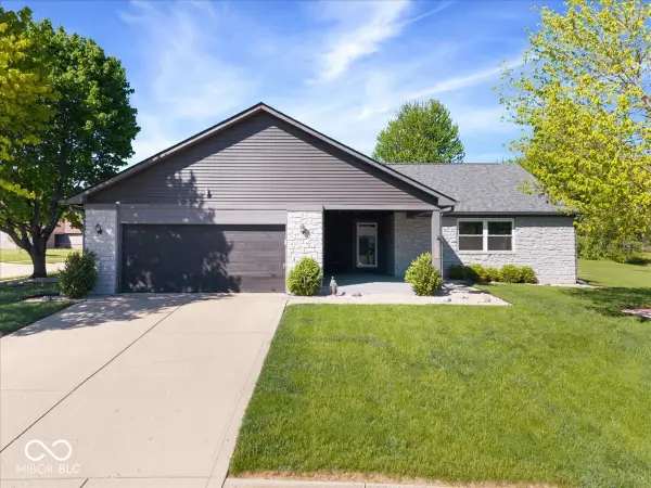 7450 Cobblestone East Drive, Indianapolis, IN 46236