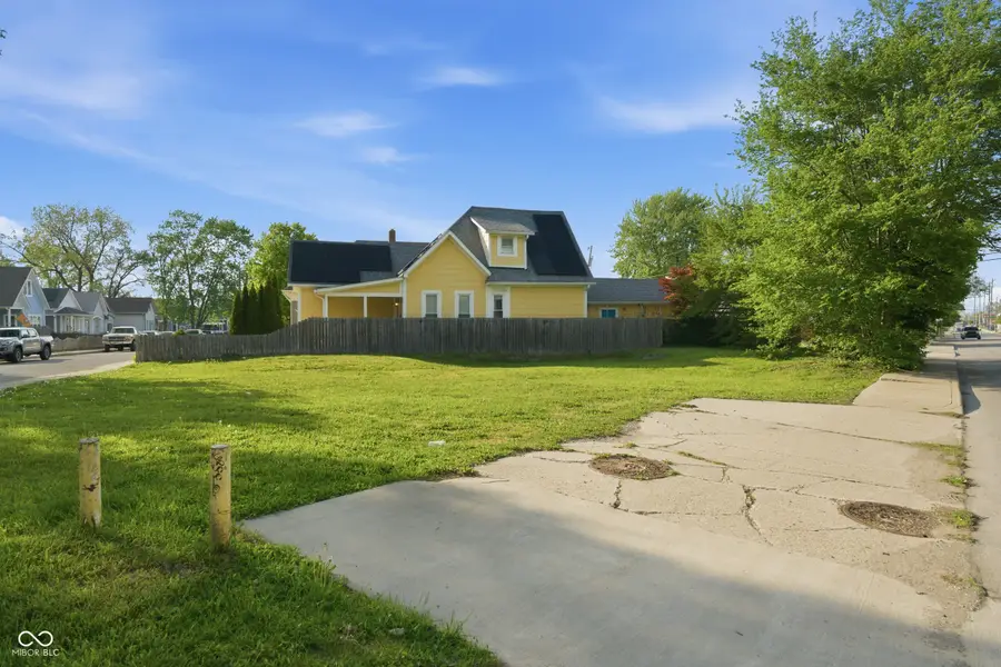 828 Shelby Street, Indianapolis, IN 46203 - #2