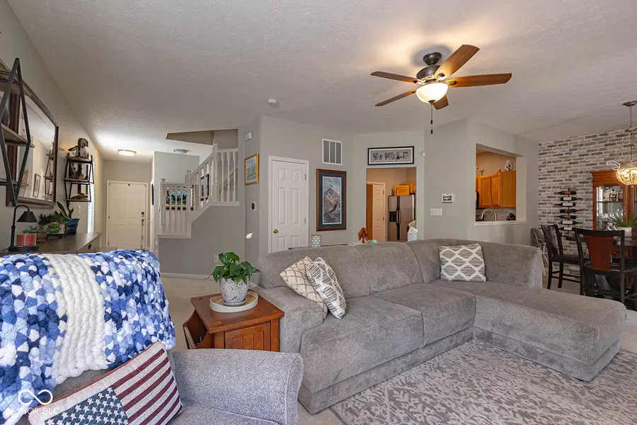 8330 Pine Branch Lane #8330, Indianapolis, IN 46234 - #3