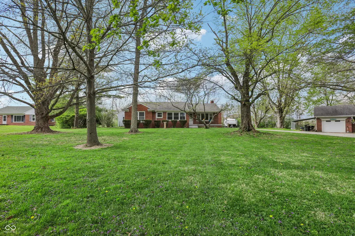 1407 W Us Highway 52, Fountaintown, IN 46130 - #1