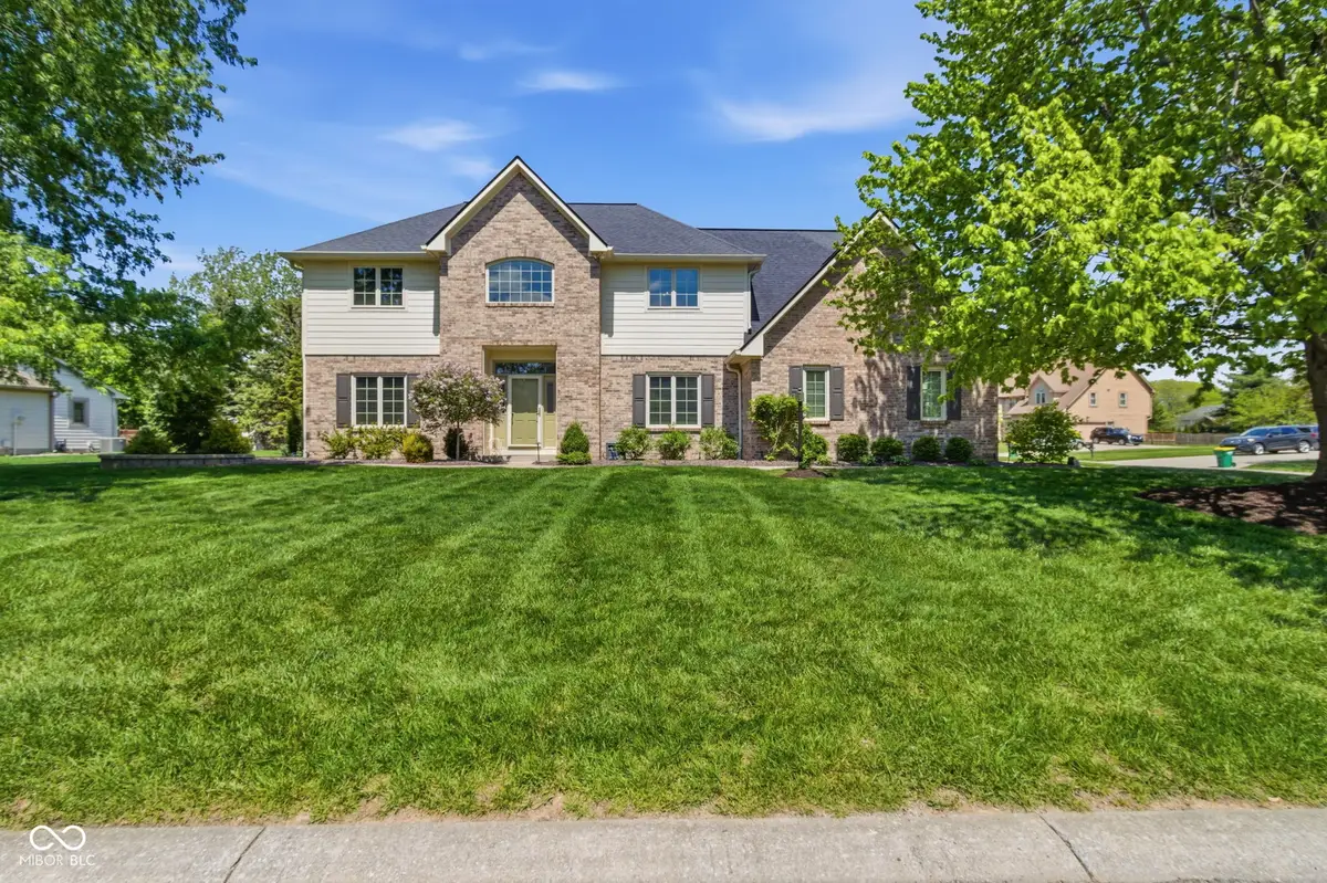 129 E Laredo Way N, Carmel, IN 46032 - #1