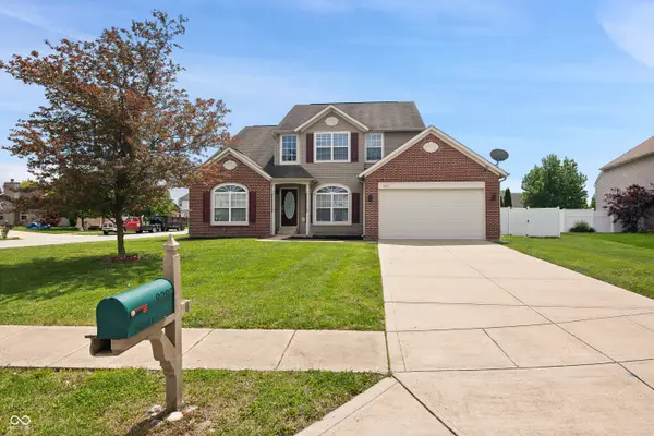 8287 Shute Circle, Avon, IN 46123