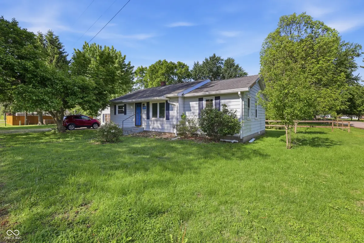 2279 Berne Avenue, Terre Haute, IN 47805 - #1