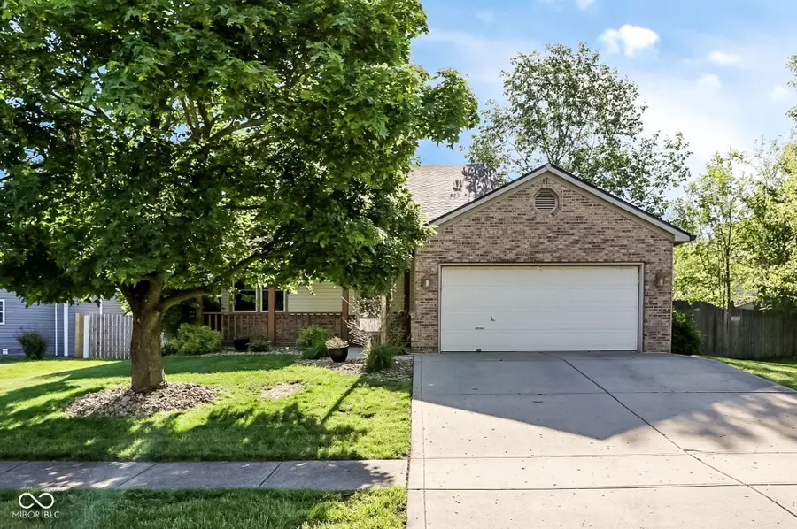 3955 Pebble Beach Drive, Franklin, IN 46131 - #2