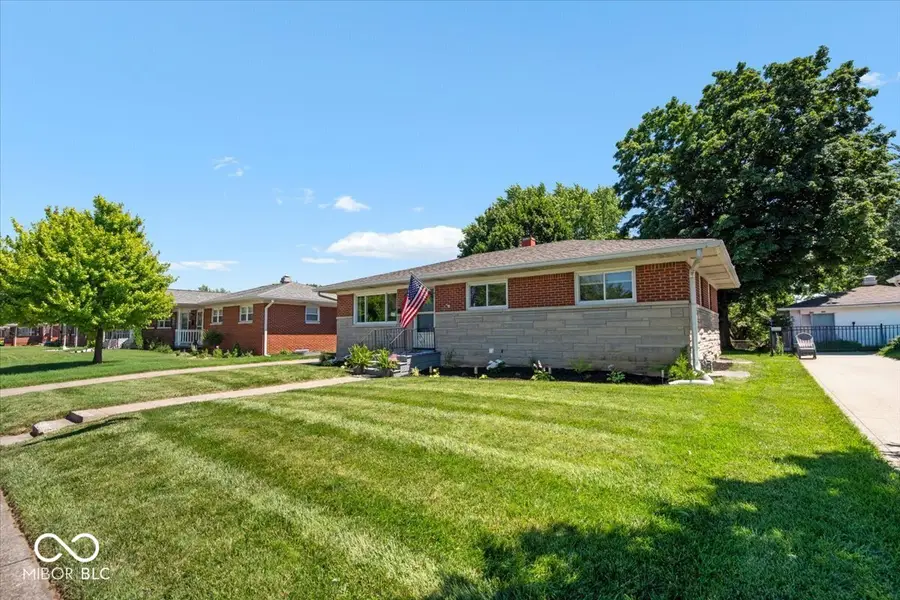 5609 Meadowood Drive, Speedway, IN 46224 - #3