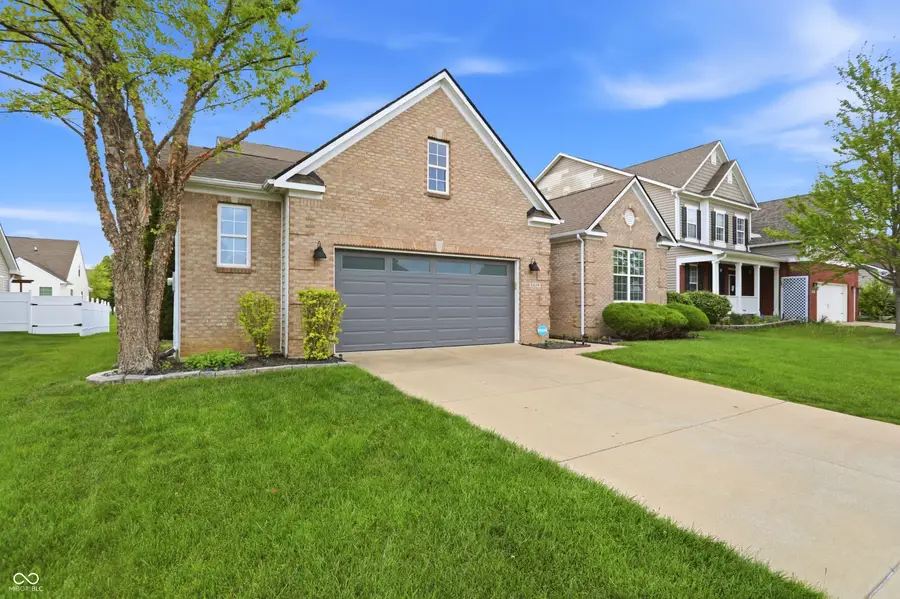 1534 Tuscany Drive, Greenwood, IN 46143 - #2