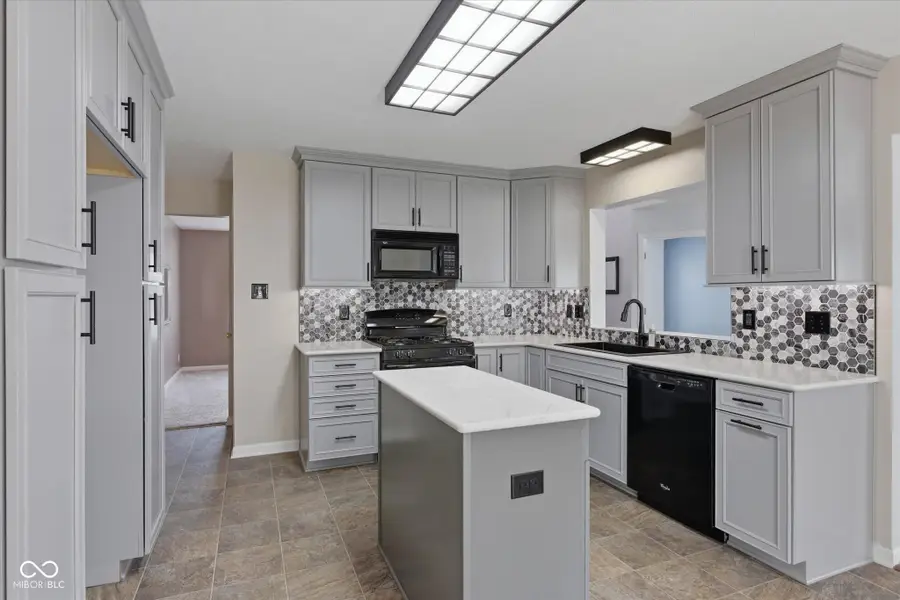 7253 Ponderosa Pines Place, Indianapolis, IN 46239 - #2