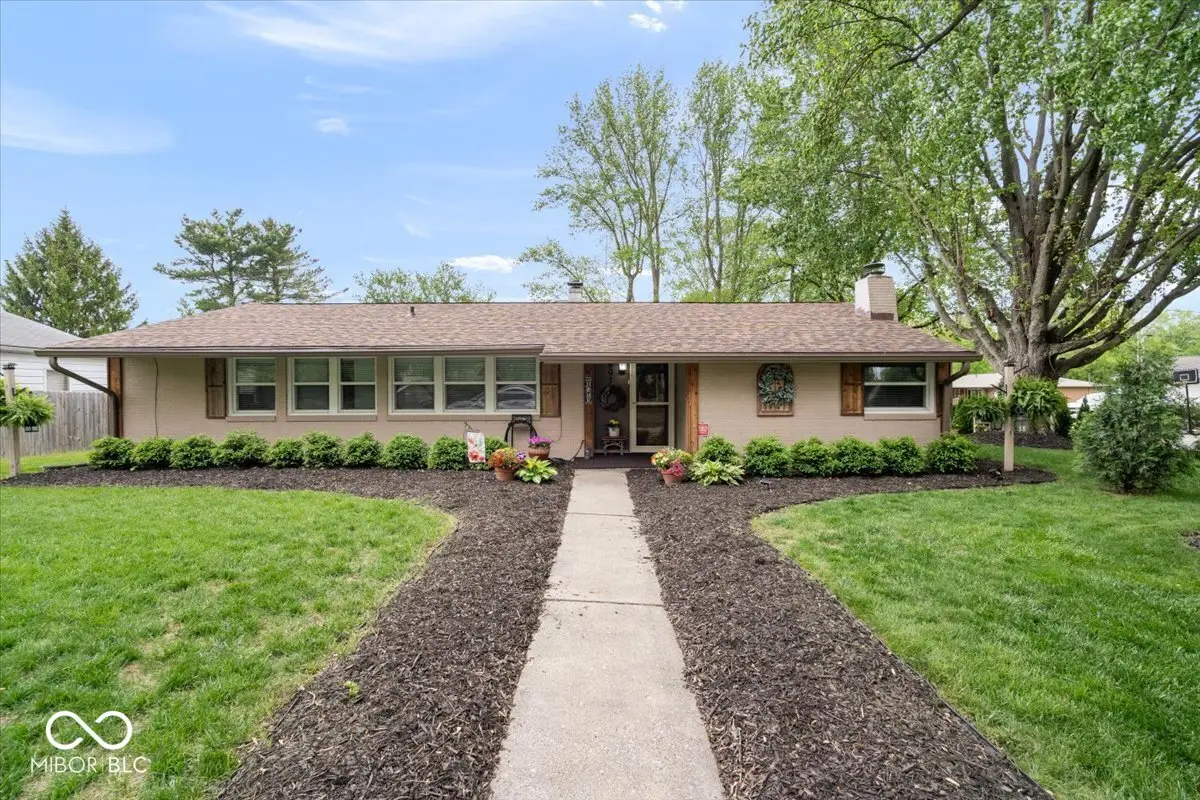 601 E Howard Avenue, Arcadia, IN 46030 - #1