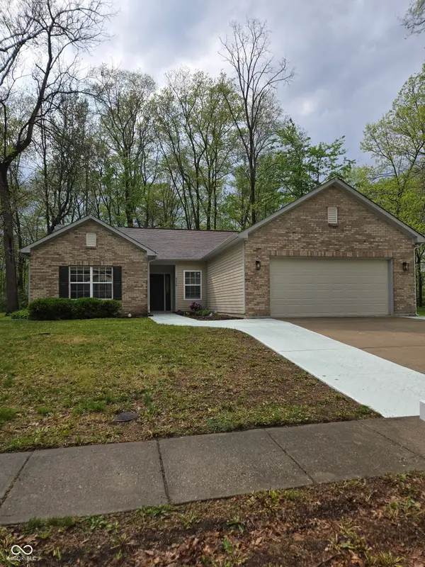 4238 Sunshine Avenue, Indianapolis, IN 46228