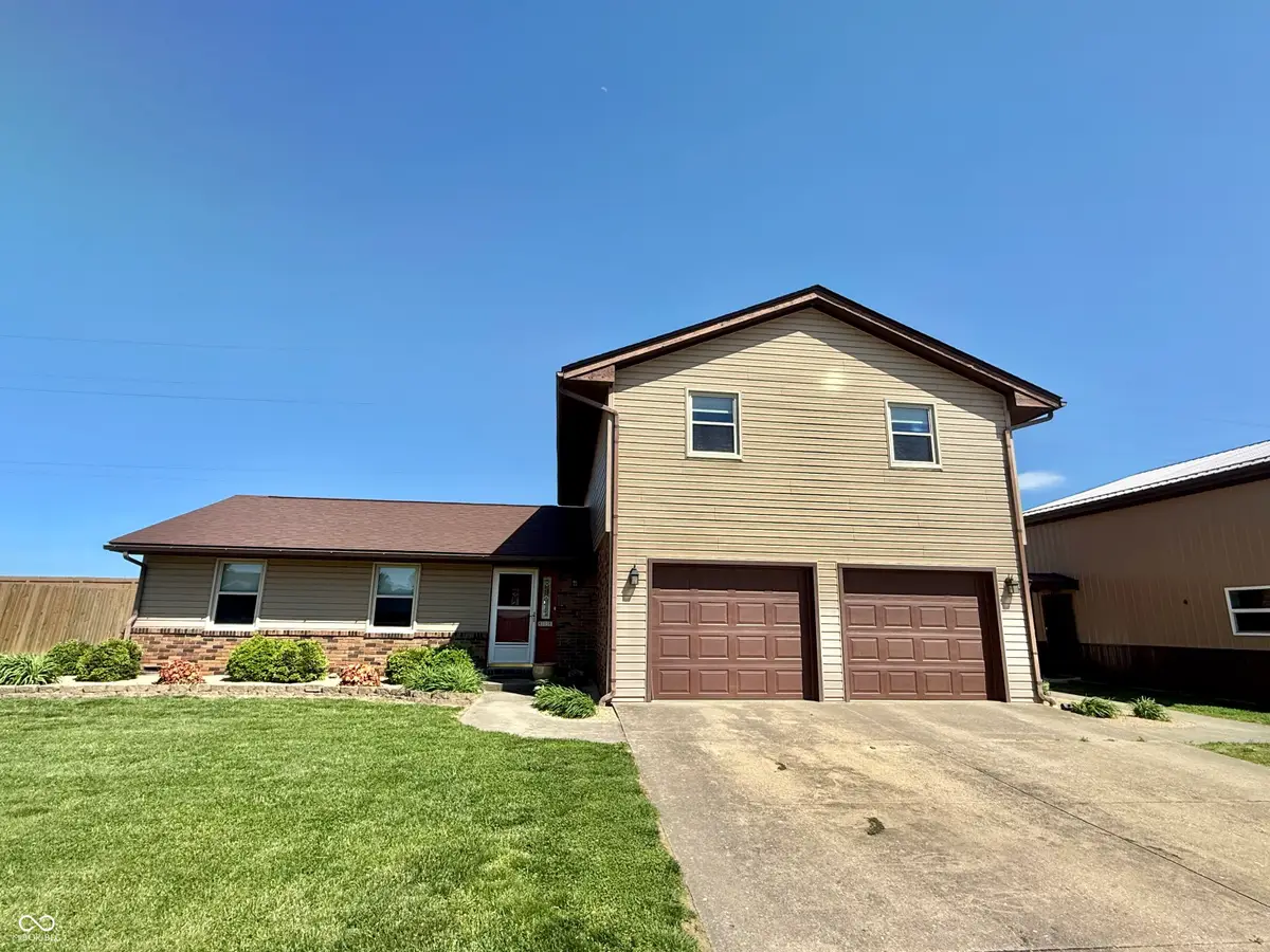 415 Kelly Drive, Brownstown, IN 47220 - #1