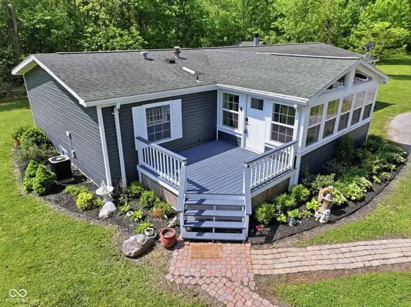 520 W 4th Street, Sheridan, IN 46069