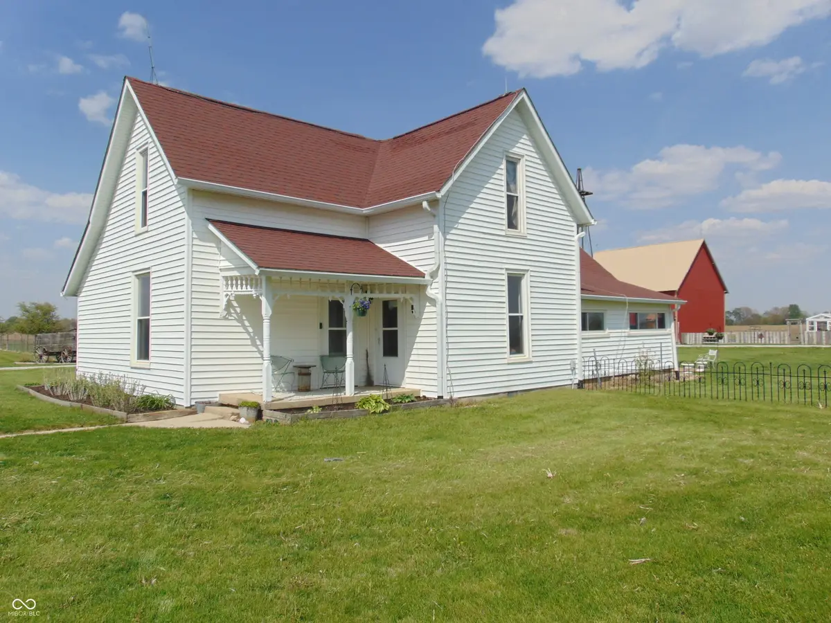 679 S 1050 W, Jamestown, IN 46147 - #1