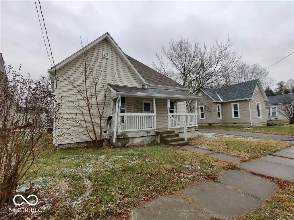844 W Franklin Street, Shelbyville, IN 46176 - #1