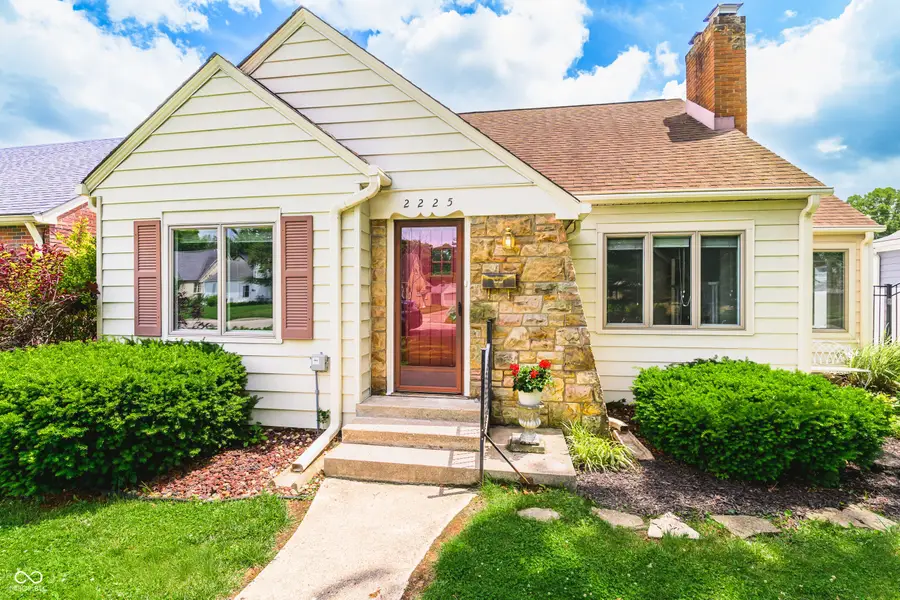 2225 Franklin Street, Columbus, IN 47201 - #2