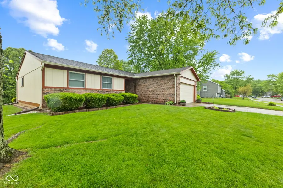 3727 Oil Creek Drive, Indianapolis, IN 46268 - #2