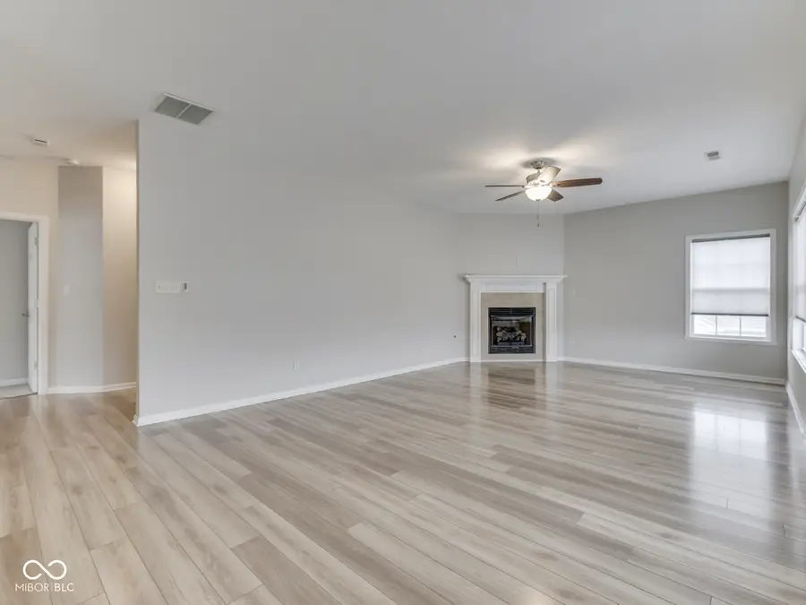 4285 Washington Boulevard, Plainfield, IN 46168 - #3