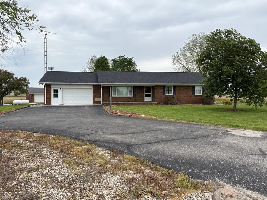 7142 W 125 S, Rushville, IN 46173 - #2
