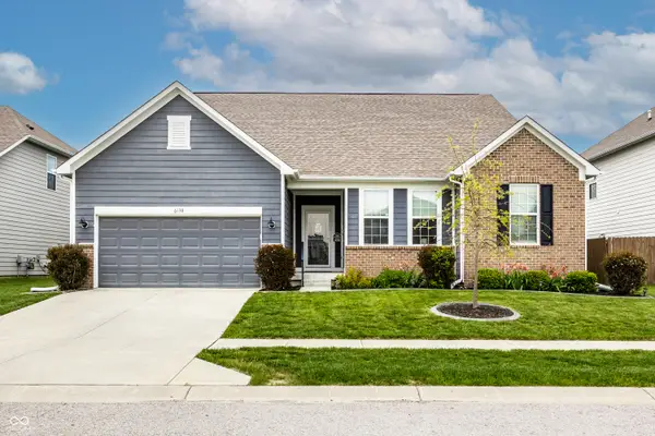 6138 Crabapple Drive, Whitestown, IN 46075