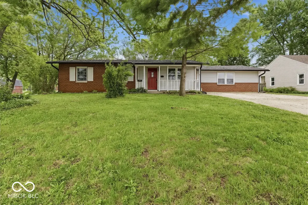 651 N Indiana Street, Mooresville, IN 46158 - #1