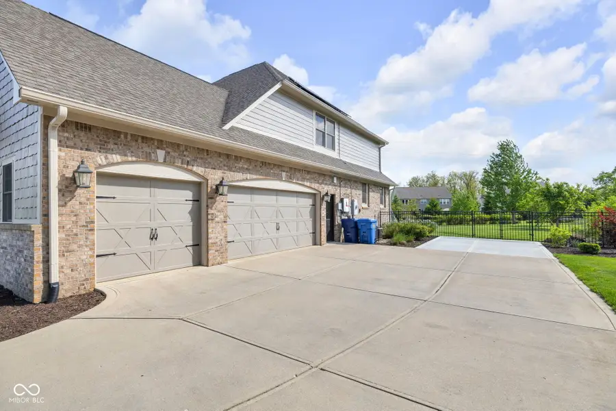 11521 Willow Bend Drive, Zionsville, IN 46077 - #3