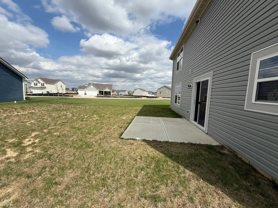 6652 W Sailboat Drive, Greenfield, IN 46140 - #3