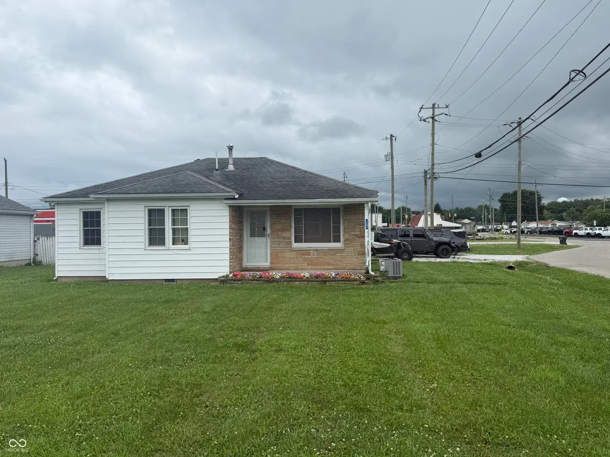 1504 N East Street, Greensburg, IN 47240 - #1