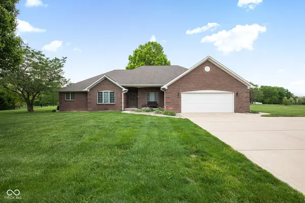 325 E Levi Lane, Mooresville, IN 46158
