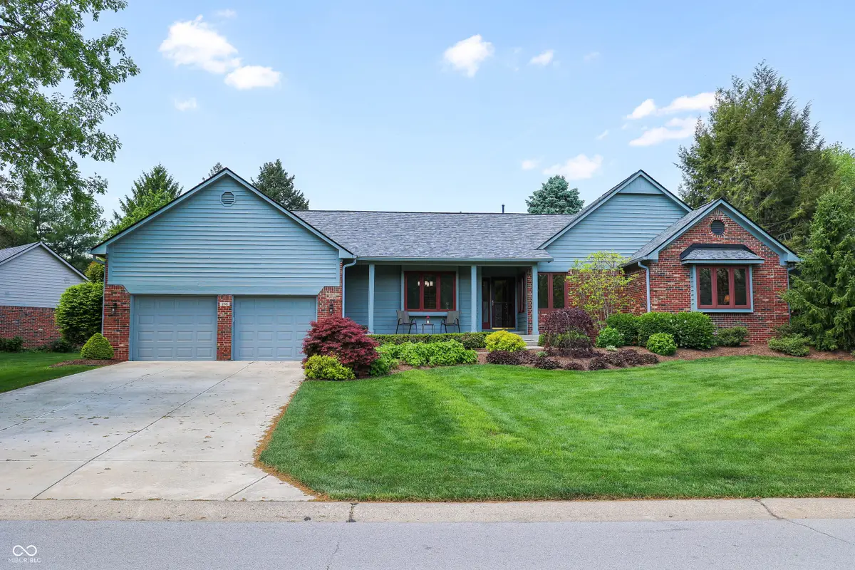 298 Lake Drive, Greenwood, IN 46142 - #1
