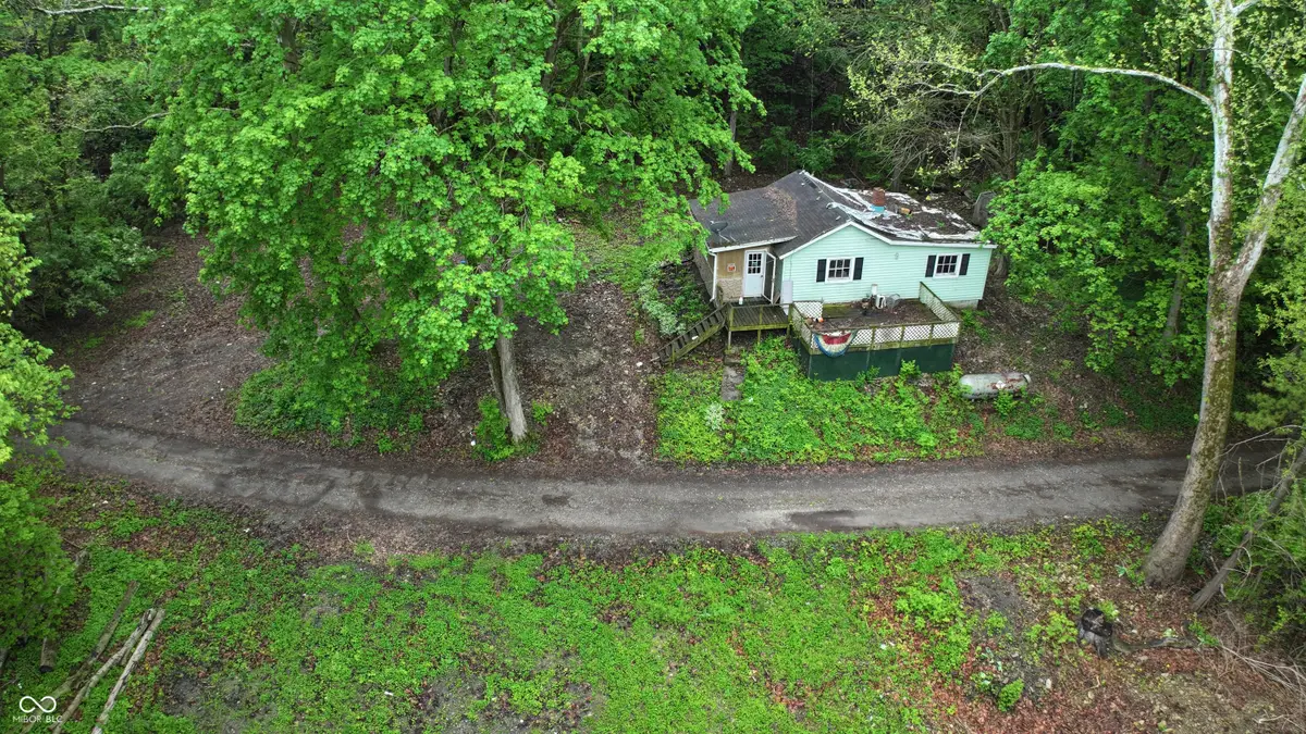 2426 W Gleitze Drive, Logansport, IN 46947 - #1