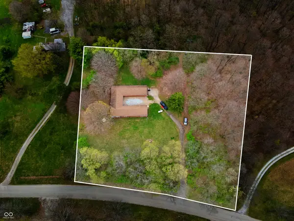 9070 N Prairie Road, Springport, IN 47386