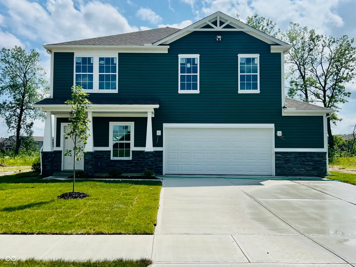 2402 N Liberty Lakes Drive, Greensburg, IN 47240 - #1