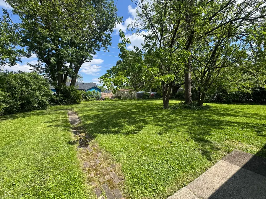 4045 N Edmondson Avenue, Indianapolis, IN 46226 - #2