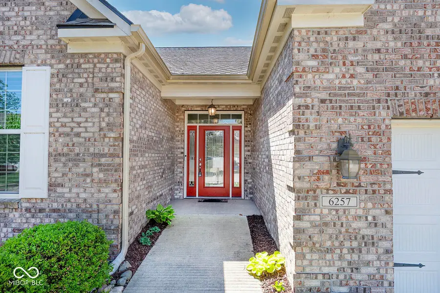 6257 Strathaven Road, Noblesville, IN 46062 - #2