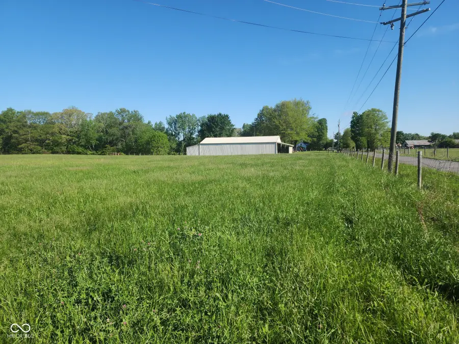 10000 N County Road 1300 E, Seymour, IN 47274 - #2