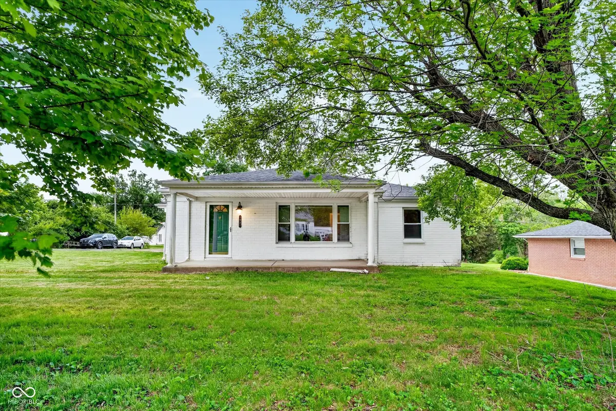 1921 E 10th Street, Anderson, IN 46012 - #1