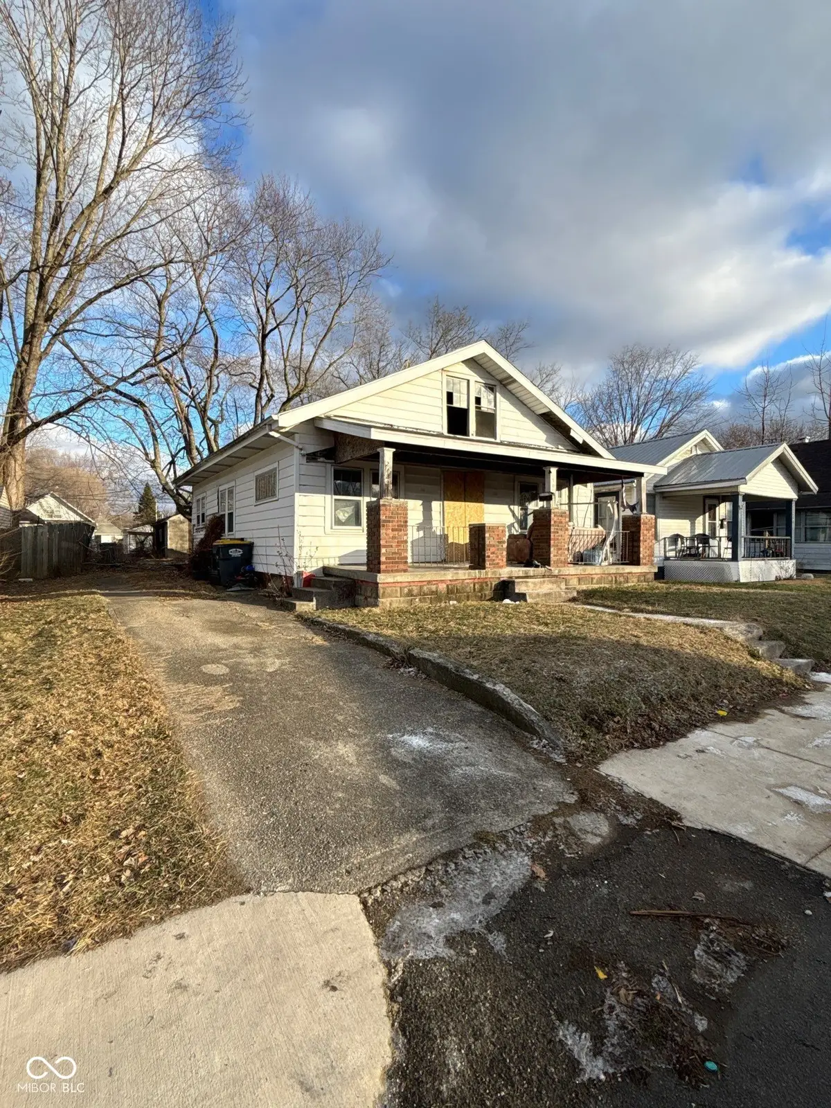 2122 Noble Street, Anderson, IN 46016 - #1