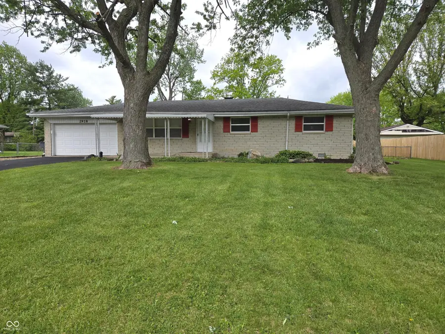 2928 S Kenmore Road, Indianapolis, IN 46203 - #2