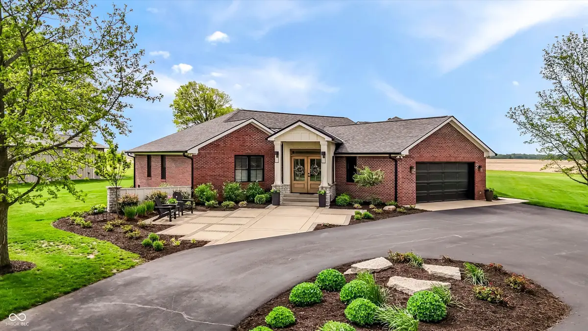 4075 E State Road 44, Shelbyville, IN 46176 - #1