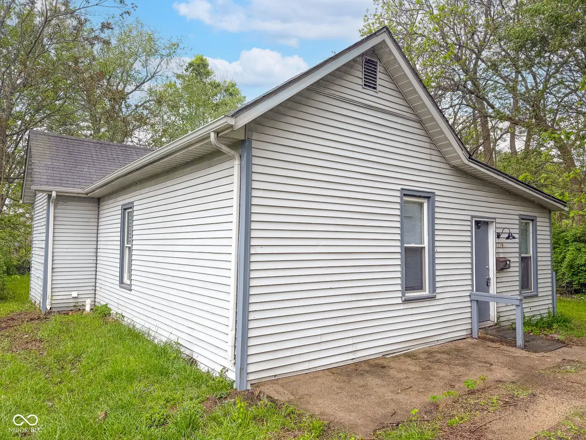 1219 W 20th Street, Anderson, IN 46016 - #1