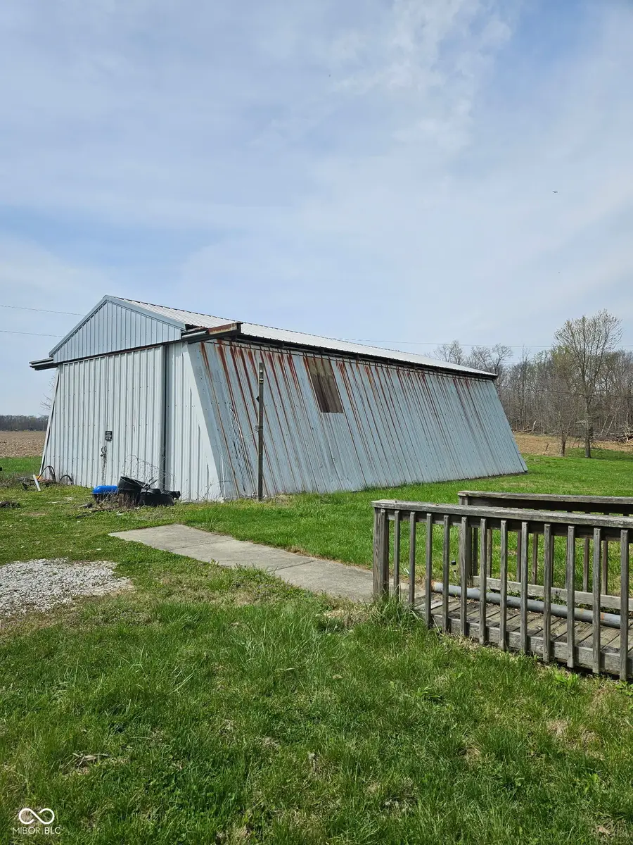 5153 E County Road 650 N, Bainbridge, IN 46105 - #2