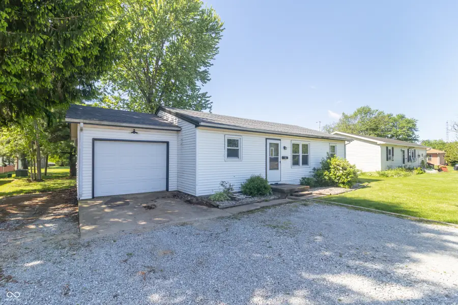603 E 11th Street, Rushville, IN 46173 - #2