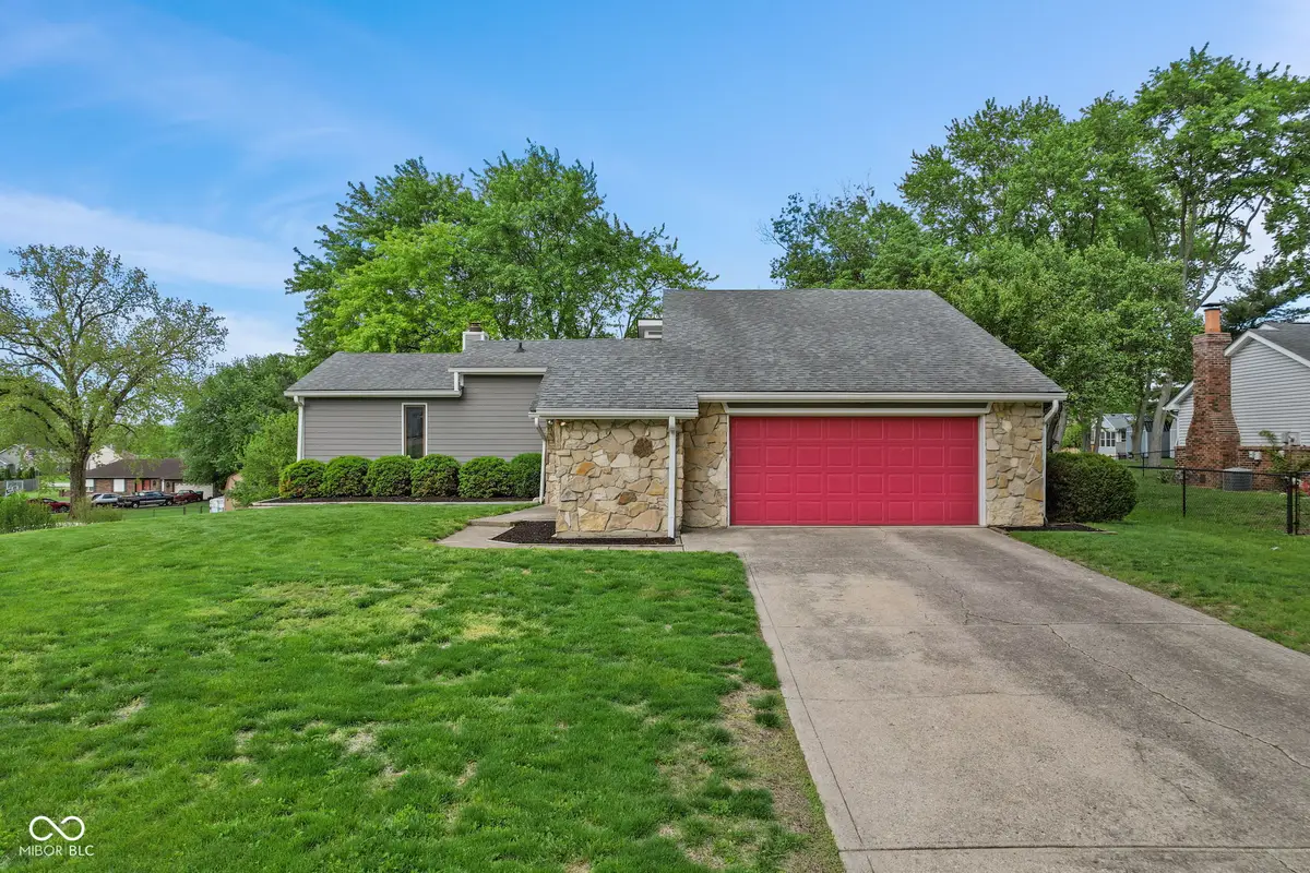 5974 Oak Hill West Drive, Plainfield, IN 46168 - #1