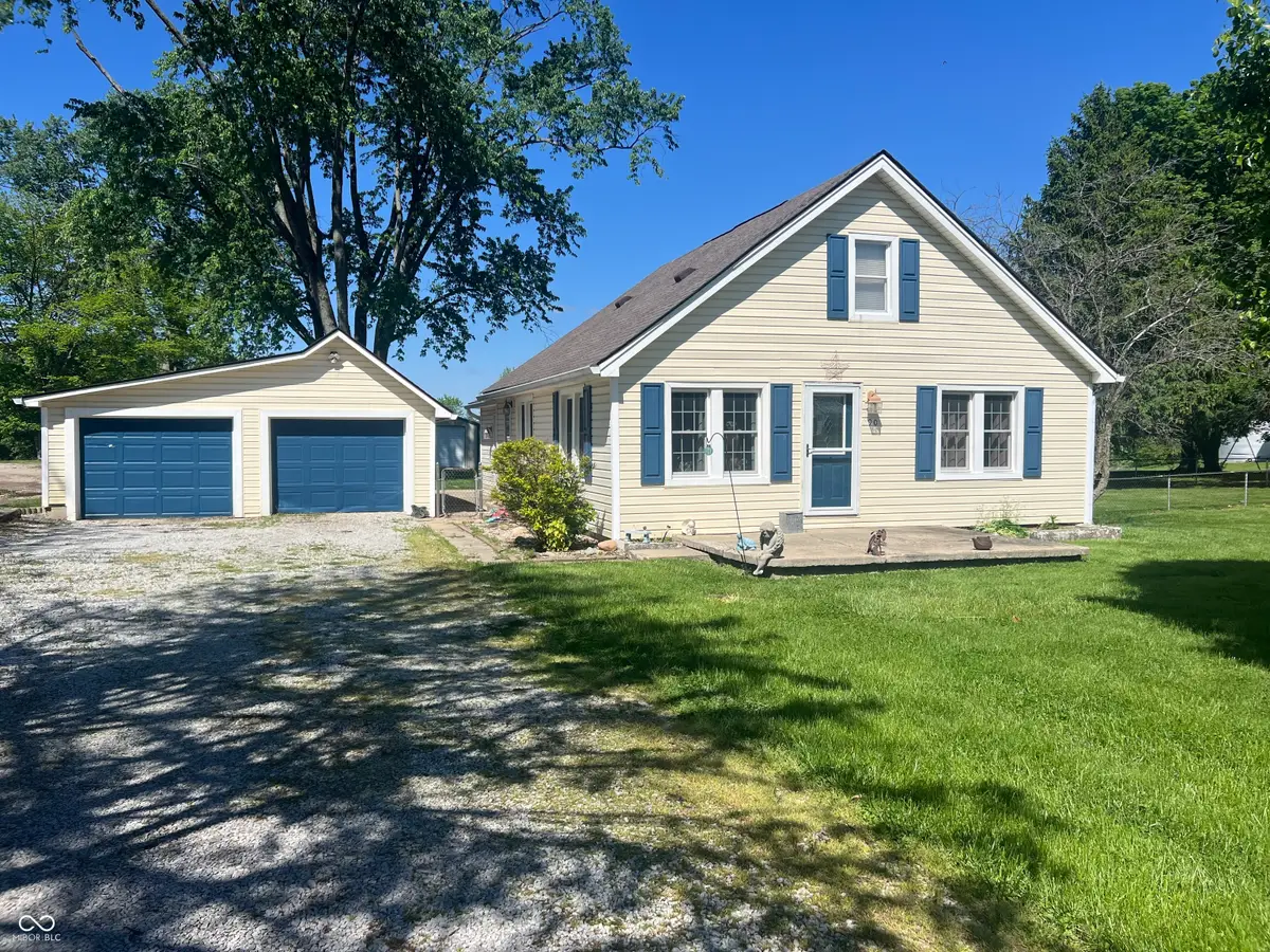 990 N 400 W, Bargersville, IN 46106 - #1