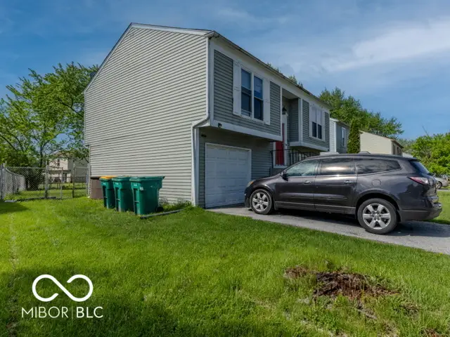 1031 W 59th Place, Merrillville, IN 46410 - #2